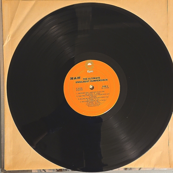 Engelbert Humperdinck The Ultimate 1977 LP - Picture 6 of 6